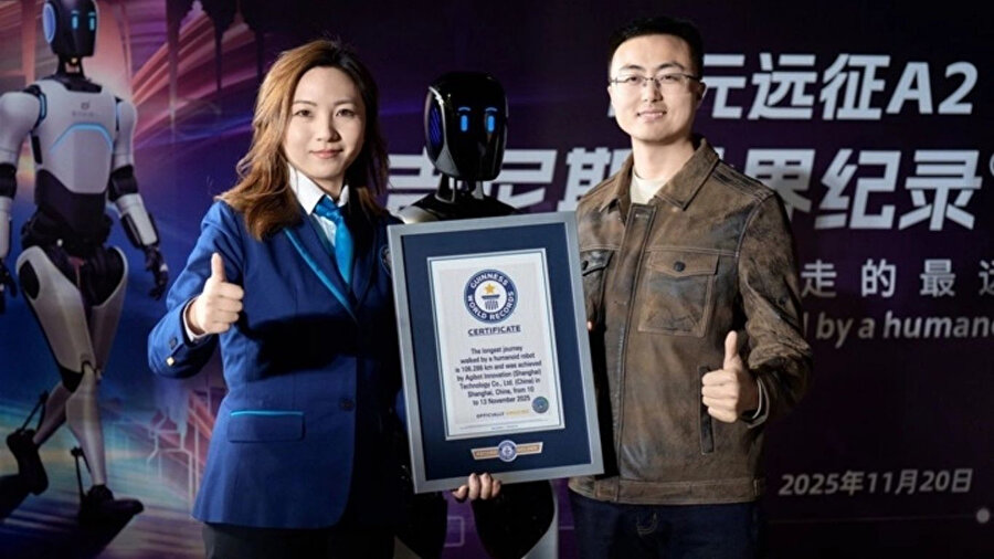 ​

Çinli robottan dünya rekoru: Bakın tek seferde kaç kilometre yürüdü
​

​