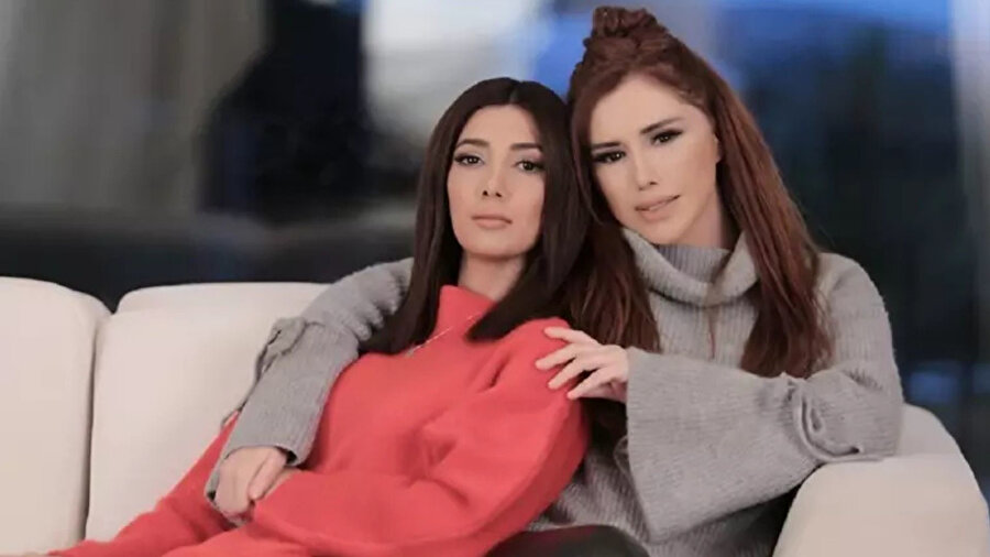 Ceylan ve kızı Melodi