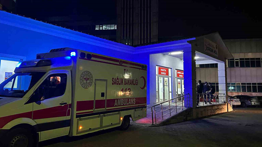 Bir zehirlenme vakası daha: 120 öğrenci hastaneye kaldırıldı