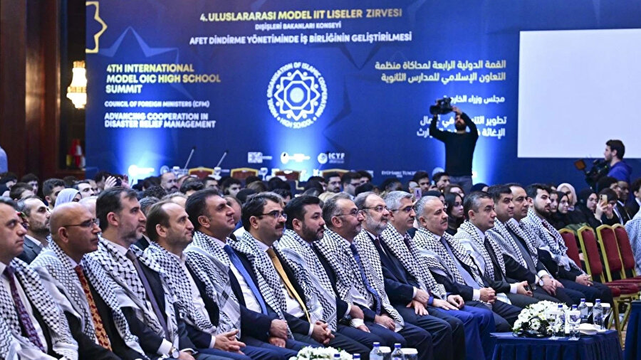 ​5. Uluslararası Model İslam İşbirliği Teşkilatı Liseler Zirvesi başlıyor