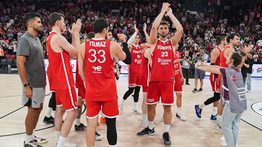 Türkiye - Bosna Hersek Basketbol Maçı Ne Zaman, Saat Kaçta? 12 Dev Adam Dünya Kupası Yolunda Sahne Alıyor