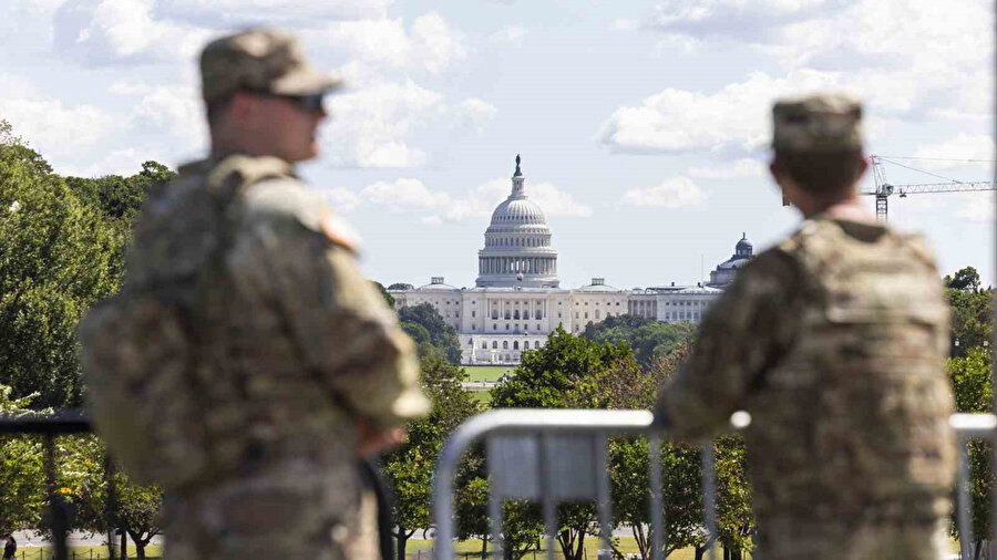 Beyaz Saray'da silahlı saldırı: İki asker hayatını kaybetti