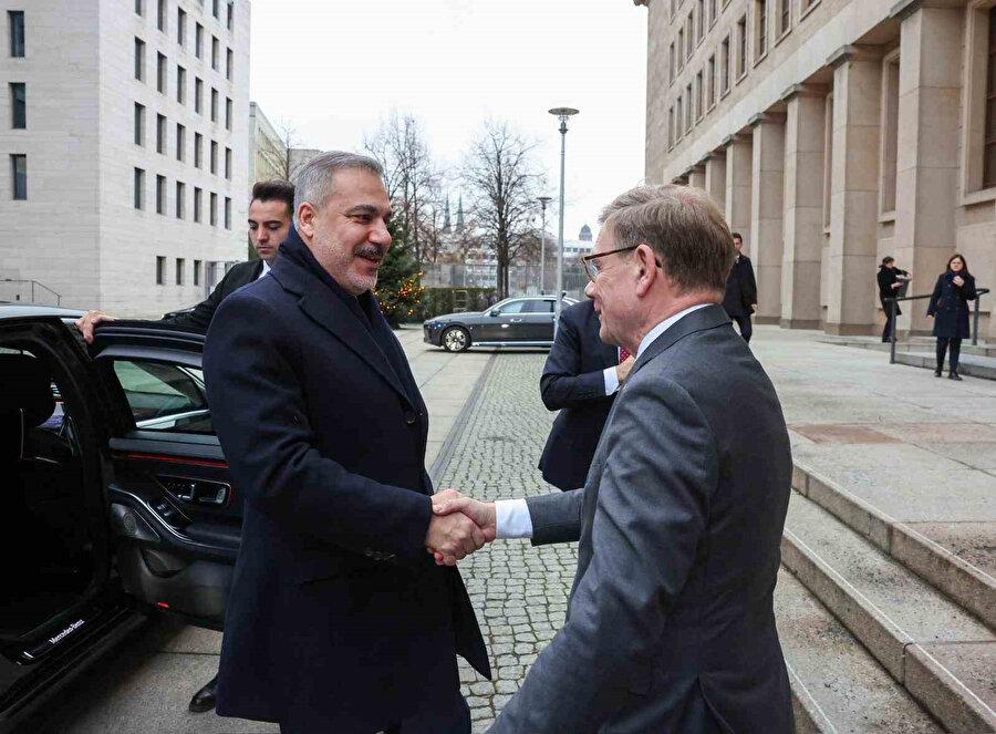 Bakan Fidan, Alman mevkidaşı Wadephul ile görüştü