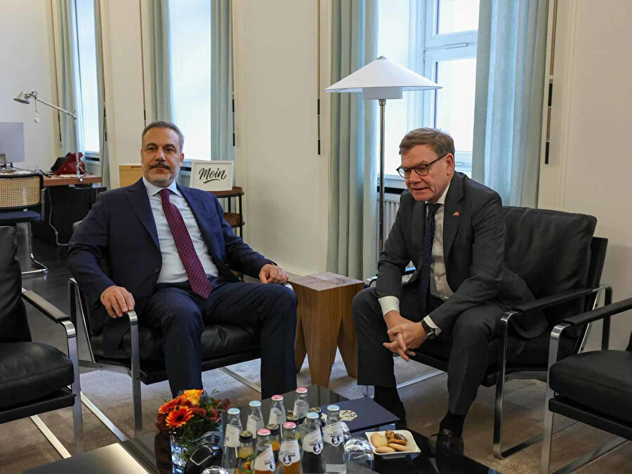 Bakan Fidan, Alman mevkidaşı Wadephul ile görüştü