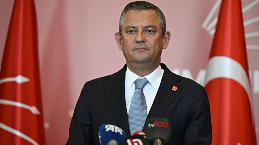 Özgür Özel