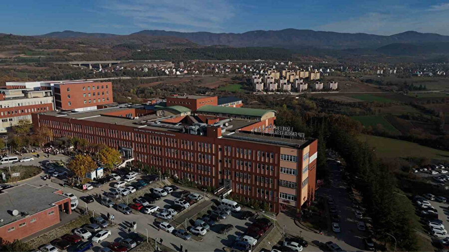 Bolu'da akılalmaz "şaka" hastanede bitti: Kompresörle hava basılan işçinin bağırsağı patladı