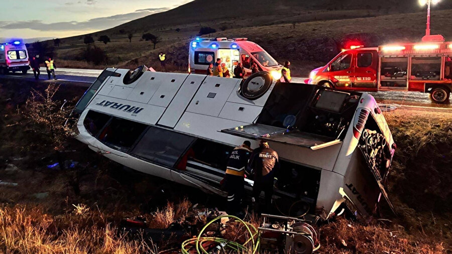 Afyonkarahisar'da feci kaza