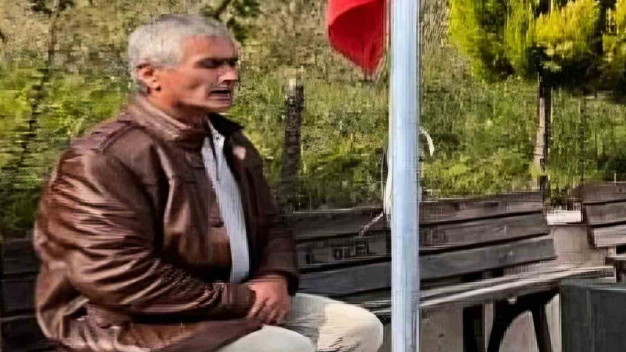 ​

Bartın'da yürekleri ısıtan hareket: Şehit babasına kestiği cezayı jandarma personeli ödedi
​