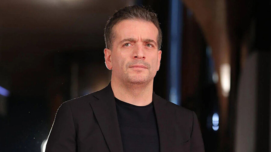 Ünlü oyuncu Murat Cemcir'i yoğun bakımlık etti