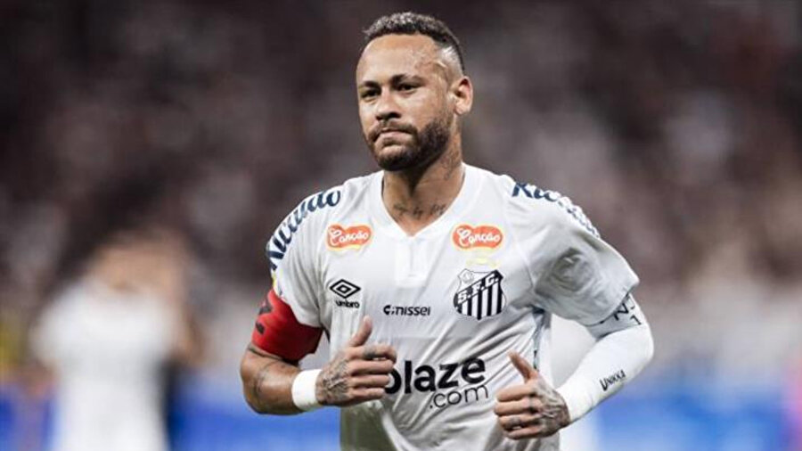 Neymar üç golle parladı: Santos küme hattından çıktı