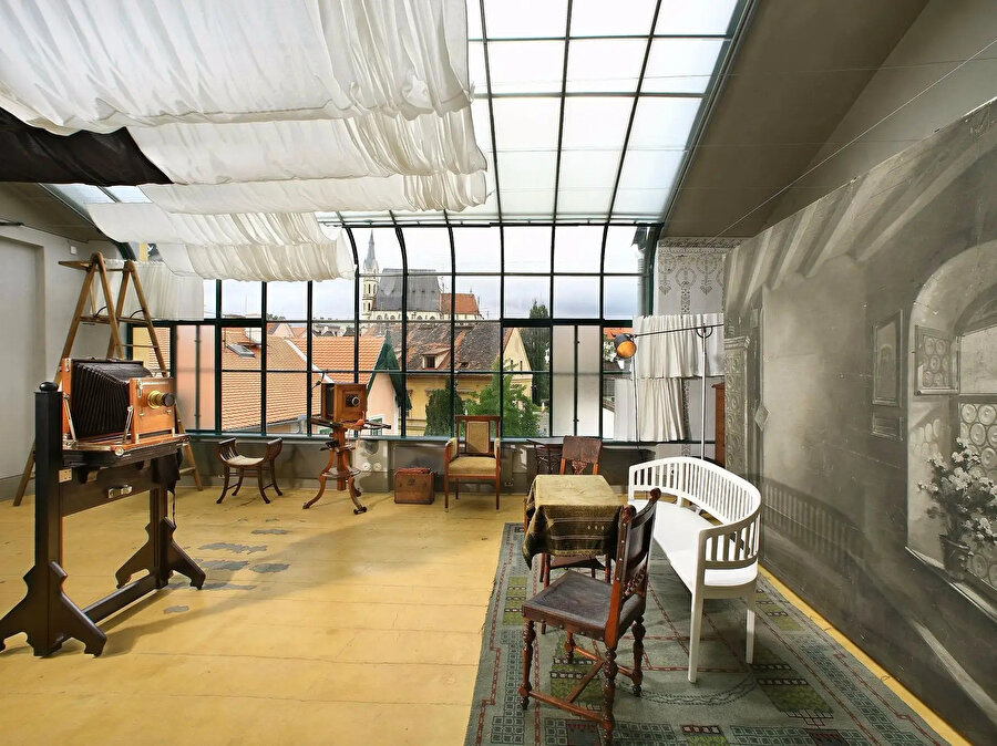 Sanat tutkunları için Egon Schiele Art Centrum, şehrin en önemli kültürel duraklarından biri.