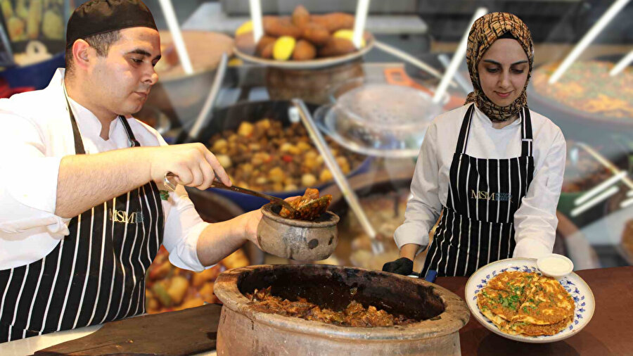 "Evden kovulan buraya geliyor" | Belediye lokantasında beş çeşit yemeğin fiyatı şoke etti