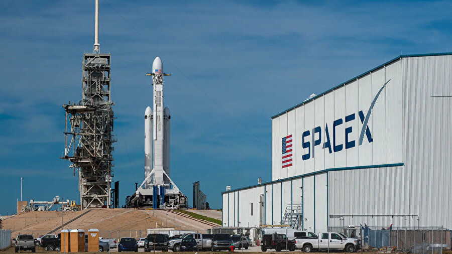 SpaceX’ten tarihi hamle: 800 milyar dolarlık halka arz piyasaları sarstı