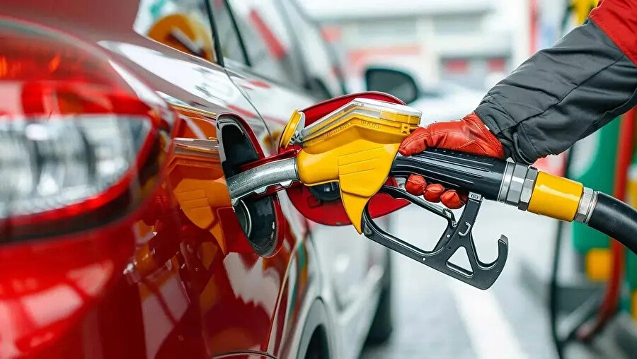 Akaryakıt Fiyatlarında Son Durum: İşte 10 Aralık 2025 Güncel Benzin, Motorin ve LPG Fiyatları