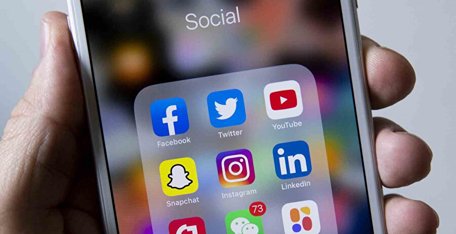 Dünyada bir ilk, milyonlarca çocuk ekrana bakakaldı! O ülkede sosyal medya yasağı resmen başladı: Facebook, TikTok, Instagram kapandı...