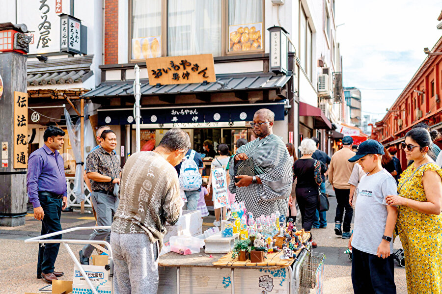 “Gaijin (yabancı)” etiketinin taşıdığı dışlayıcı anlam, her geçen gün daha da kristalize olup sertleşiyor.