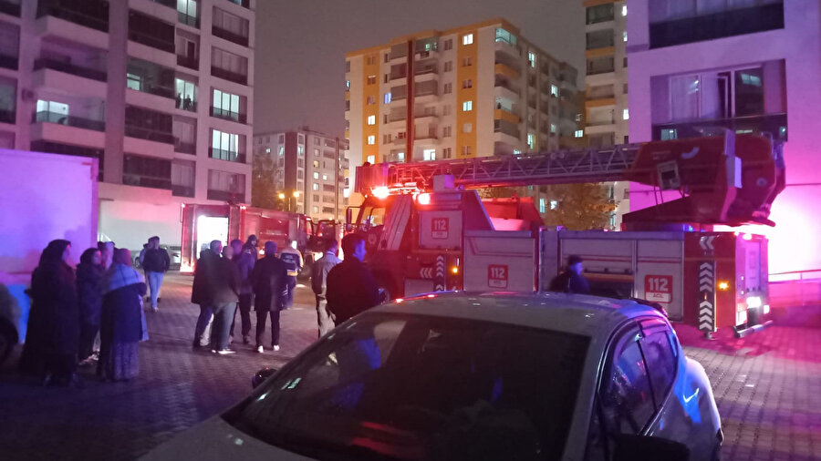 Diyarbakır’da eşinin uzaklaştırma kararı sonrası evini ateşe verdi