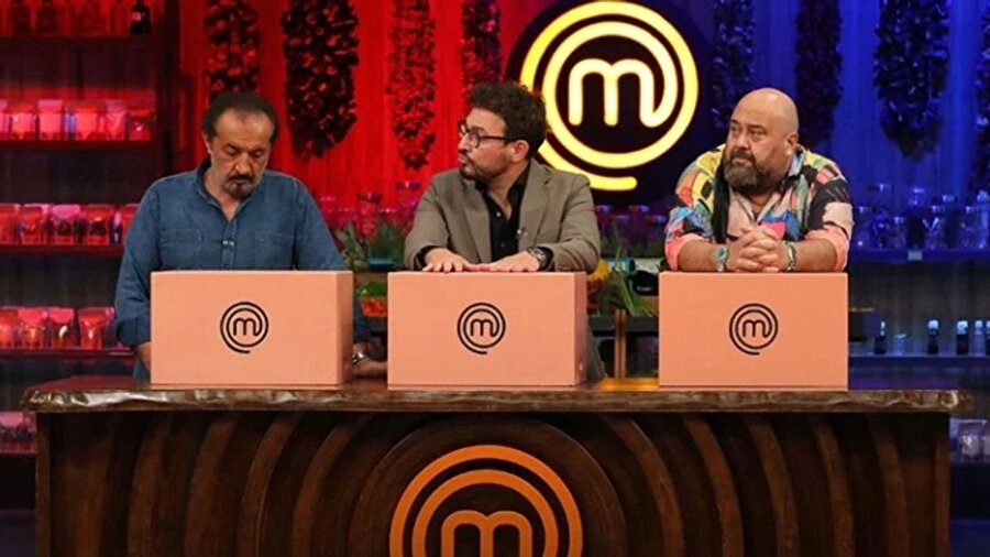 MASTERCHEF ELEME ADAYI KİM OLDU? 11 Aralık 2025 MasterChef dokunulmazlığı kim kazandı, potaya kim gitti?