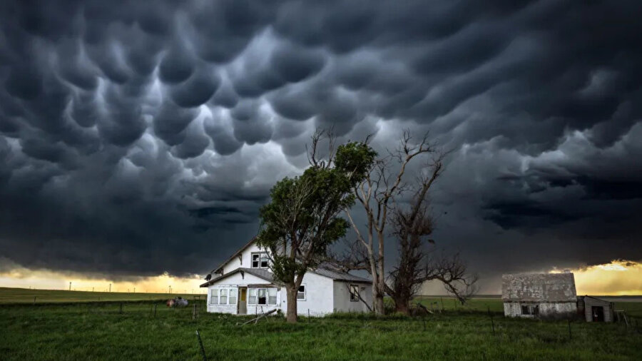 Ölümle burun buruna! “Hortum Kraliçesi” 30 yıldır sahada