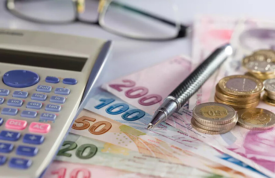 2026 EMEKLİ MAAŞI ZAMMI NETLEŞİYOR! SSK, Bağkur Emekli Zammı Ne Zaman Açıklanacak, En Düşük Emekli Maaşı Kaç TL Olacak?