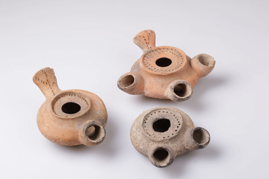 “Geçmişin Işığında: Aydınlatmanın Kronolojisi”