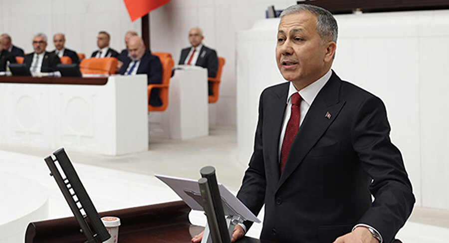 Bakan Yerlikaya: 590 bin Suriyeli ülkesine döndü, göçte tarihi veriler