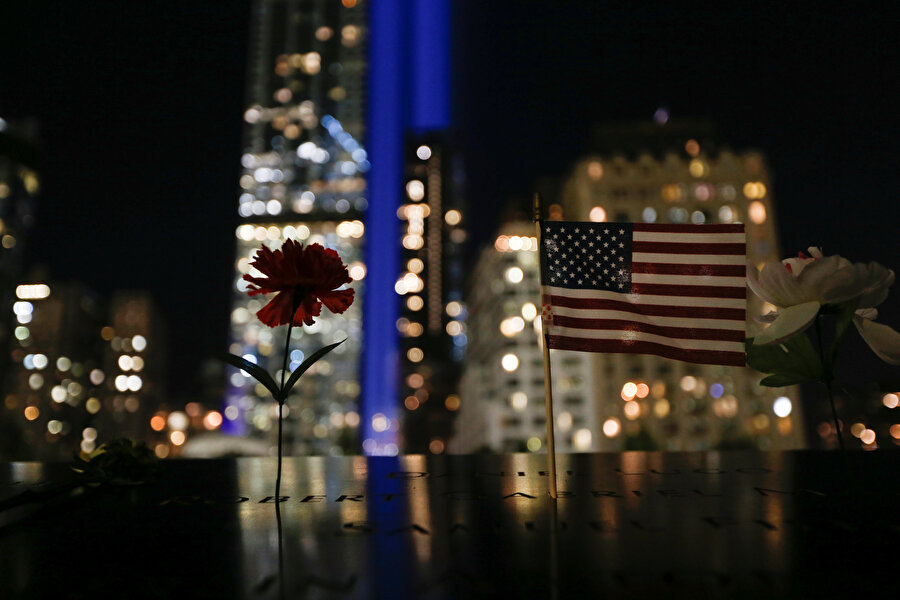 11 Eylül saldırılarında hayatlarını kaybedenler için New York'ta anma töreni düzenlenmişti.