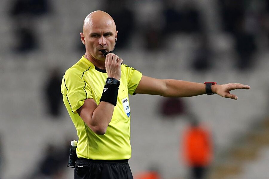 Sergei Karasev son olarak Atiker Konyaspor'un UEFA Avrupa Ligi maçını yönetmişti.