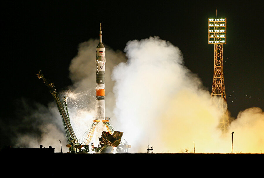 Kazakistan’da Soyuz MS-08 kapsülünün, Baykonur Uzay Üssü'nden uzaya fırlatılış anı.