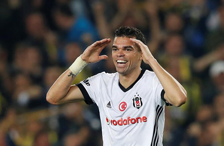 Beşiktaş'ta Pepe endişesi yaşanıyor.