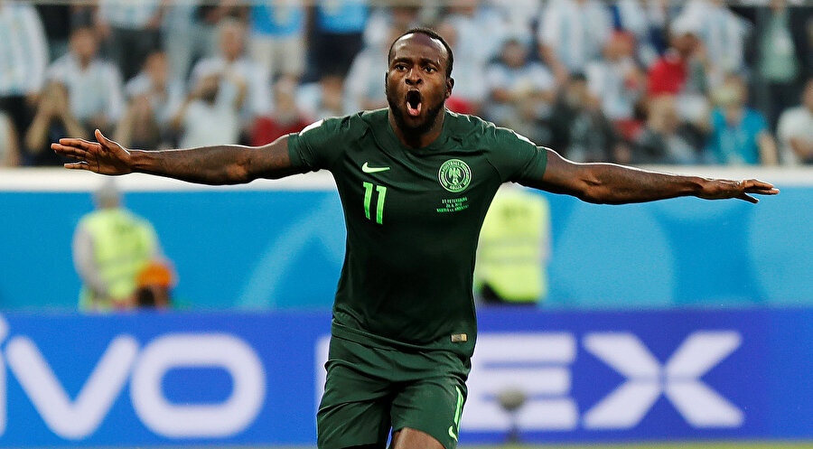 Victor Moses, Nijerya Milli Takımı'nda da forma giyiyor.