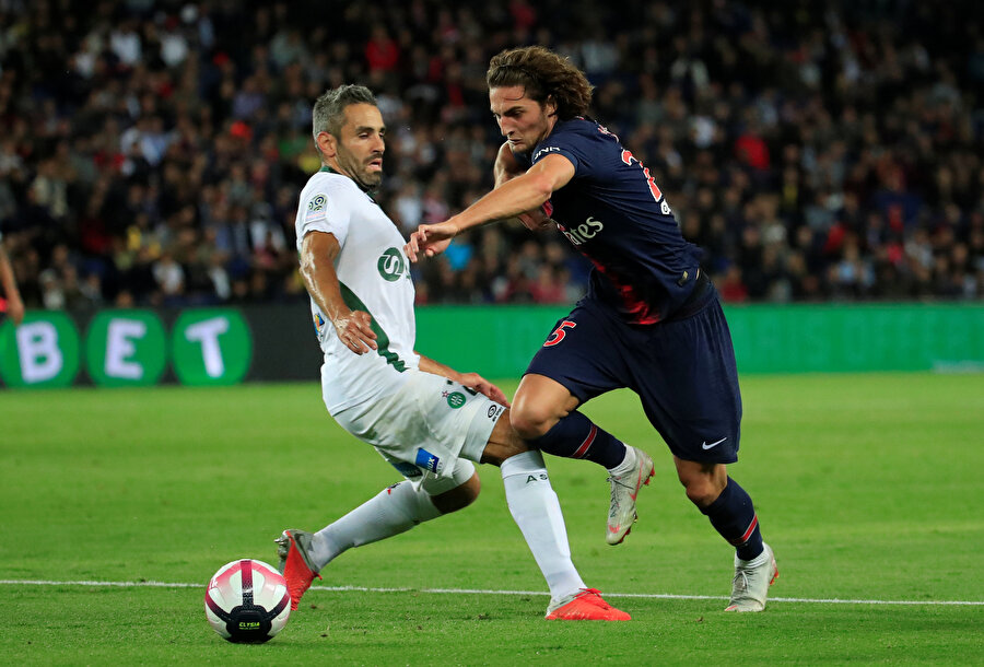 Rabiot bu sezon çıktığı 20 maçta 2 gol atarken 2 de asist yaptı.