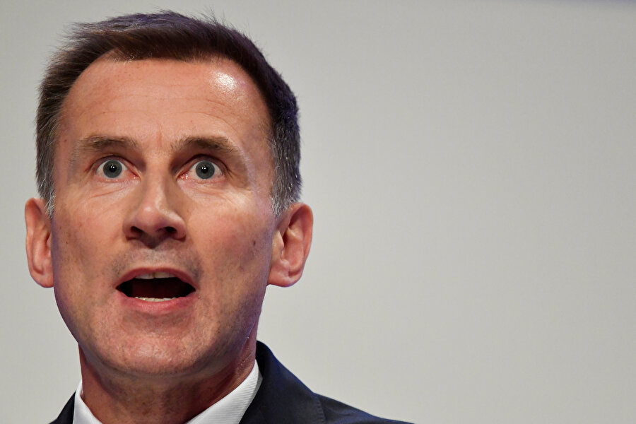 İngiltere Dışişleri Bakanı Jeremy Hunt, hakkında çıkan iddiaları yalanladı.