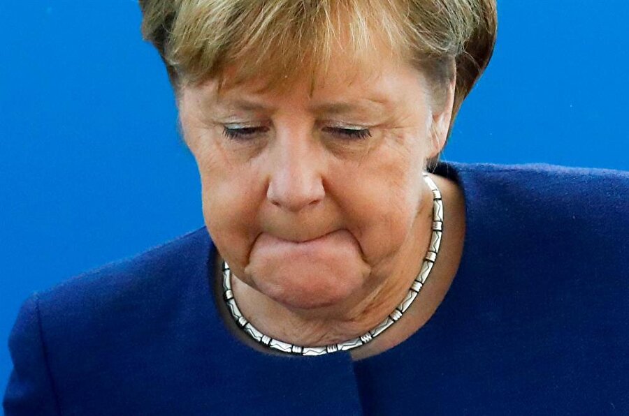 Almanya Başbakanı Angela Merkel, Almanya'nın Berlin kentinde Hıristiyan Demokratik Birlik (CDU) liderlik toplantısına katılmıştı.