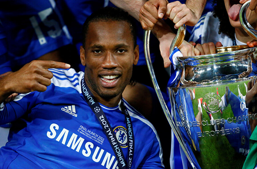 Drogba, Chelsea'de uzun yıllar forma giymişti.