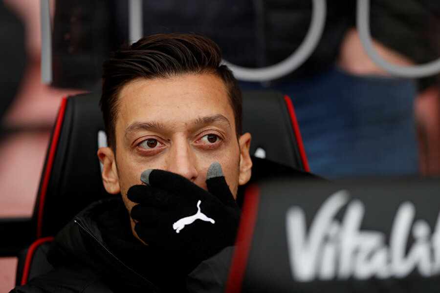 Mesut Özil bu sezon çıktığı 14 maçta 4 gol kaydetti.