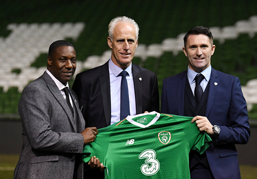 Robbie Keane, İrlanda Milli Takımı'nda Mick Mccarthy'nin yardımcılığı görevini üstlenecek.