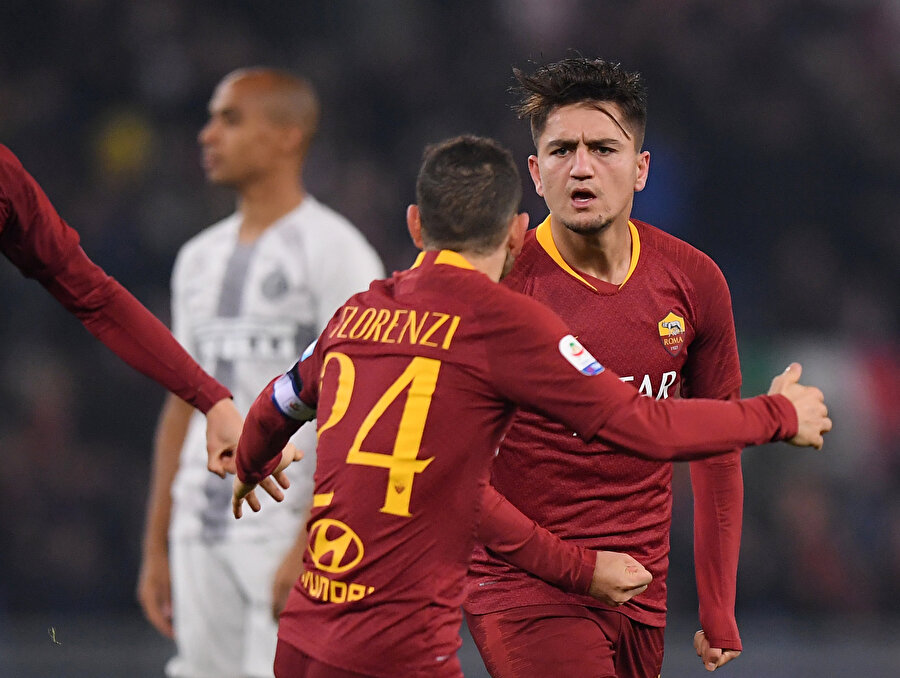 Inter karşısında gol atan Cengiz Ünder büyük sevinç yaşıyor...