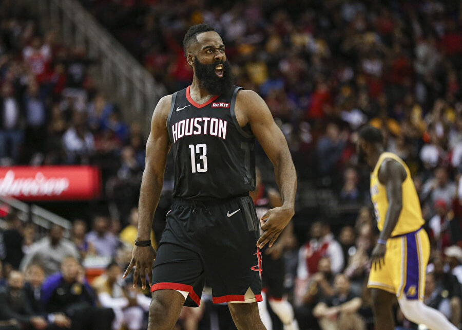 James Harden insanüstü performansının coşkusunu yaşıyor.