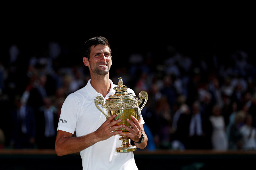 Sırop tenisçi Novak Djokovic, bu sezon iki Grand Slam şampiyonluğu yaşadı.