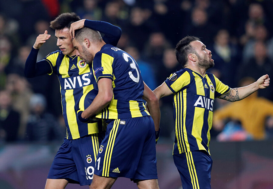 Mathieu Valbuena, Fenerbahçe formasıyla toplamda 64 maça çıkarken 10 gol ve 23 asiste imzasını attı.