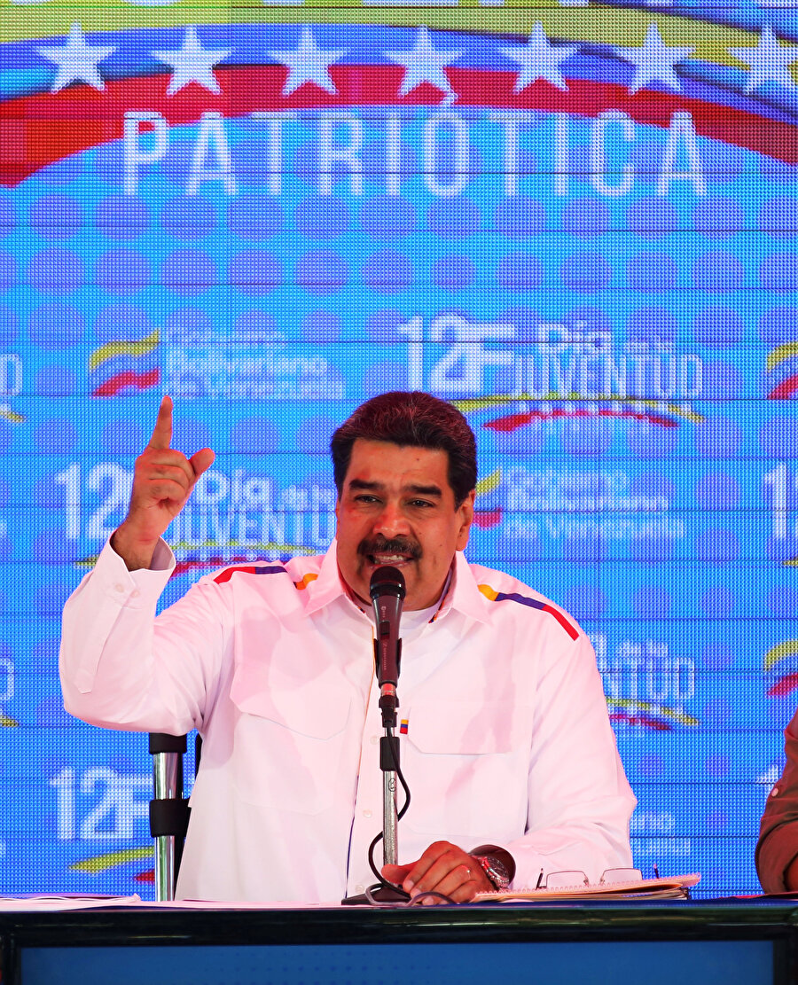 Venezuela Devlet Başkanı Maduro halka seslendi.