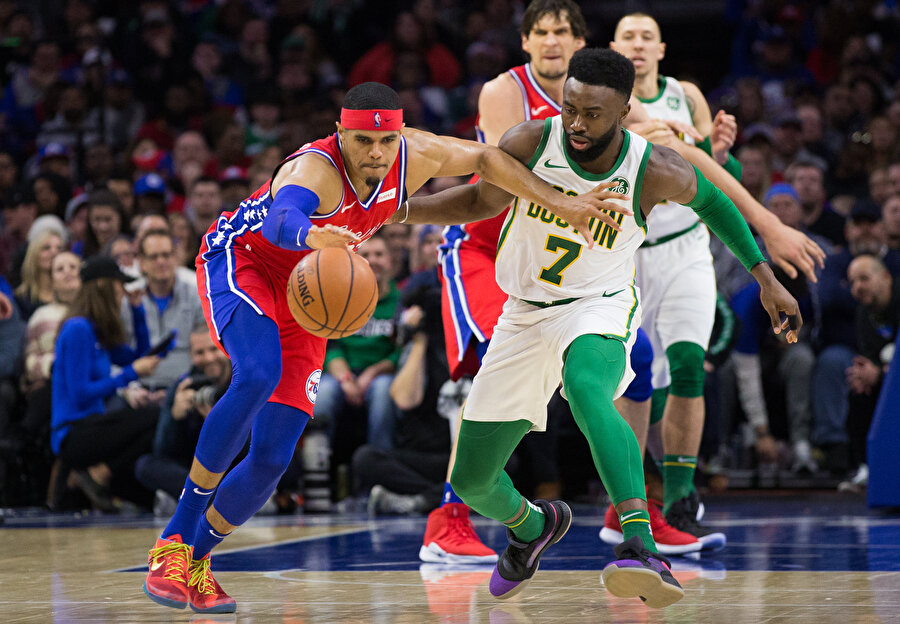 Celtics, all-star oyun kurucusu Kyrie Irving'den yoksun sahaya çıktı.