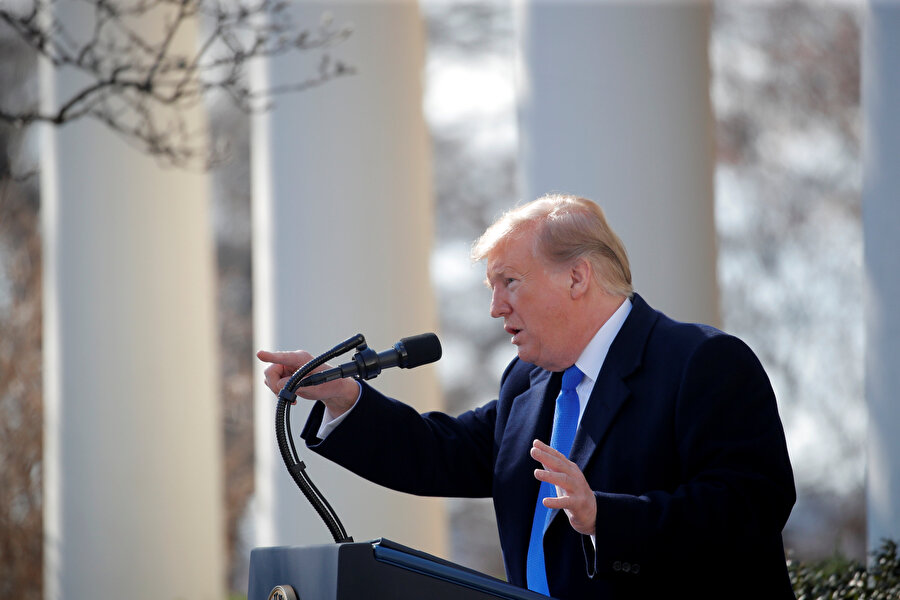 Başkan Trump, Meksika sınırına yapılmasını istediği 'duvar' hakkında konuştu.