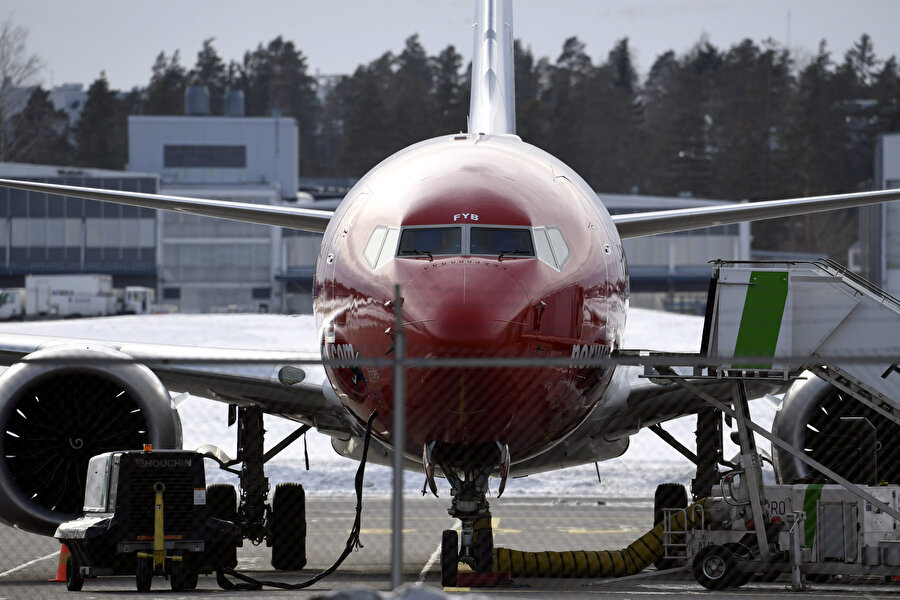 Norveç, Boeing 737 Max 8 yolcu uçaklarını yere indirdiğini açıkladı.