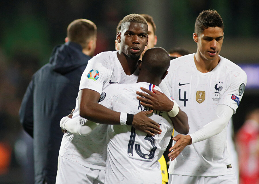 Pogba yaptığı asistle karşılaşmaya damga vurdu.