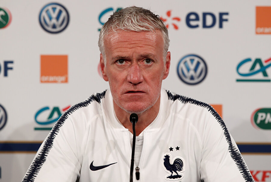 Didier Deschamps, Fransa ile Dünya Kupası şampiyonluğu yaşadı.