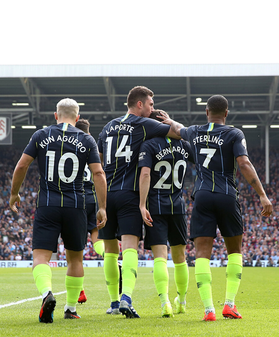 Yarı finalde Manchester City ile Brighton karşı karşıya gelecek.