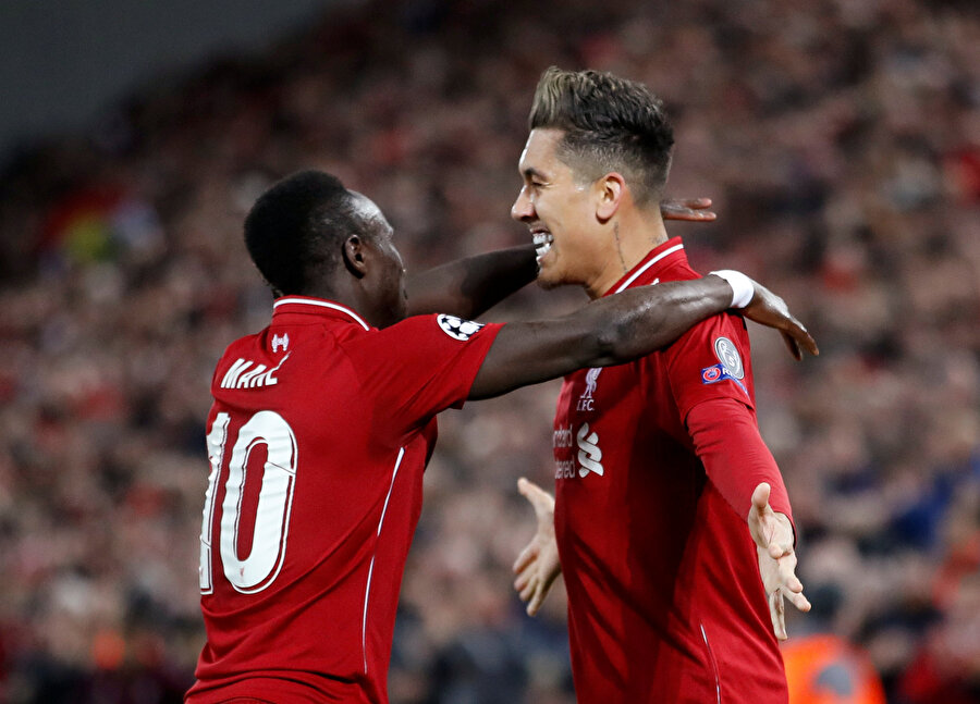 Mane ve Firmino'nun gol sevinci.