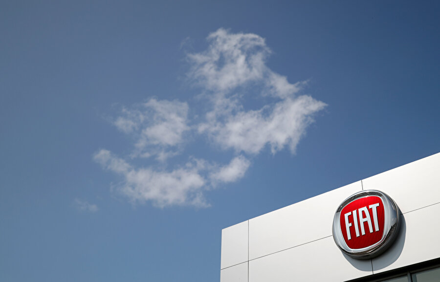 Fiat, Renault ile birleşme teklifini geri çektiğini duyurdu.